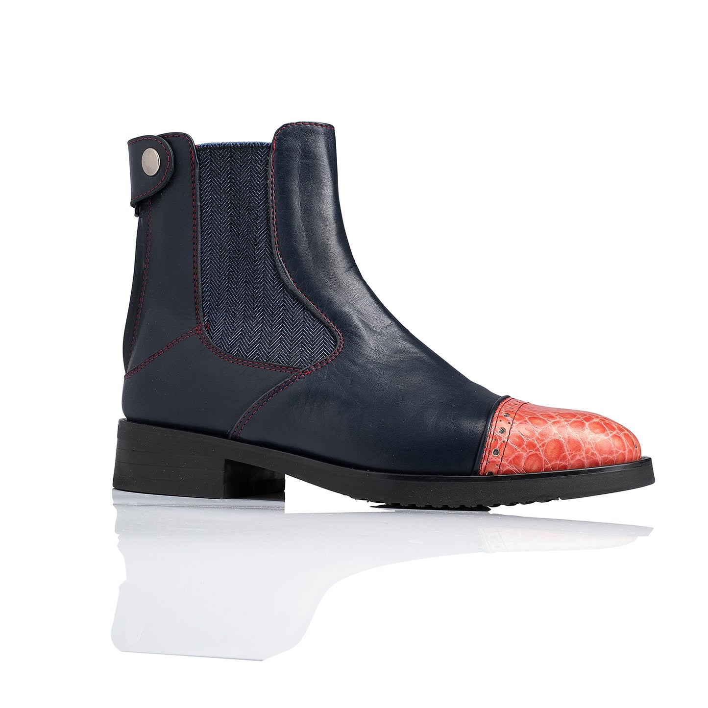 R 1103/1 en R 1103/2 Enkellaarsje/schoen met speciale contrast details
