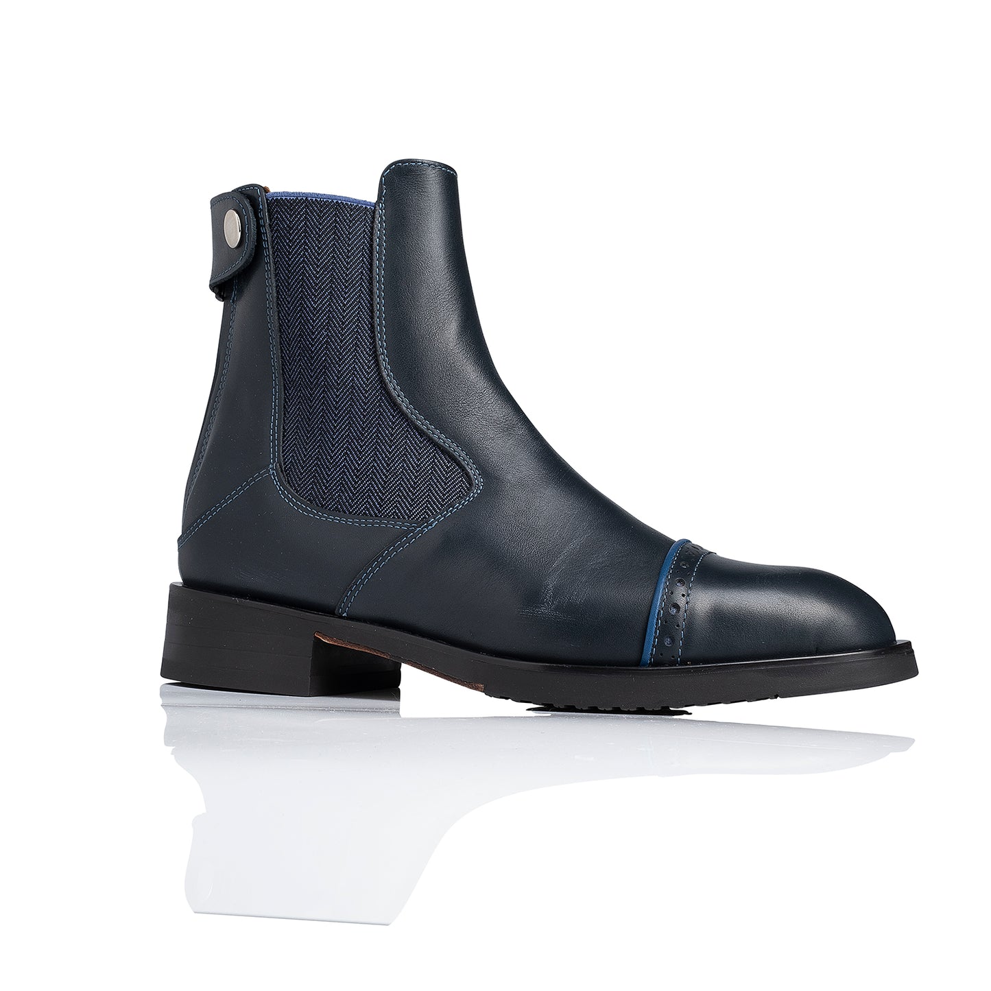 R 1103/1 en R 1103/2 Enkellaarsje/schoen met speciale contrast details