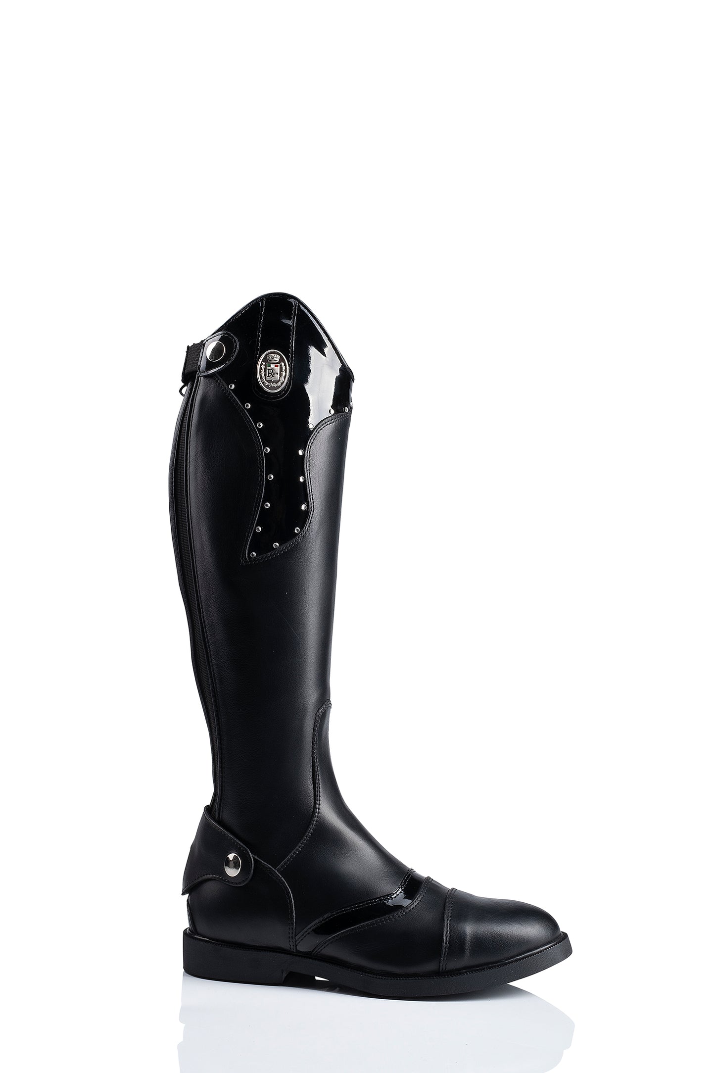 R 1541 Kinderlaarzen zonder veters met lak/diamant details.